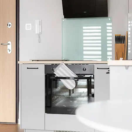 Rentplanet - Wólczańska Apartamento *